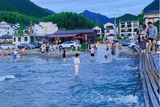 天然水乐园1